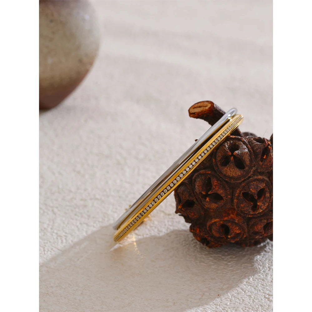 Round double layer bracelet with zircon 