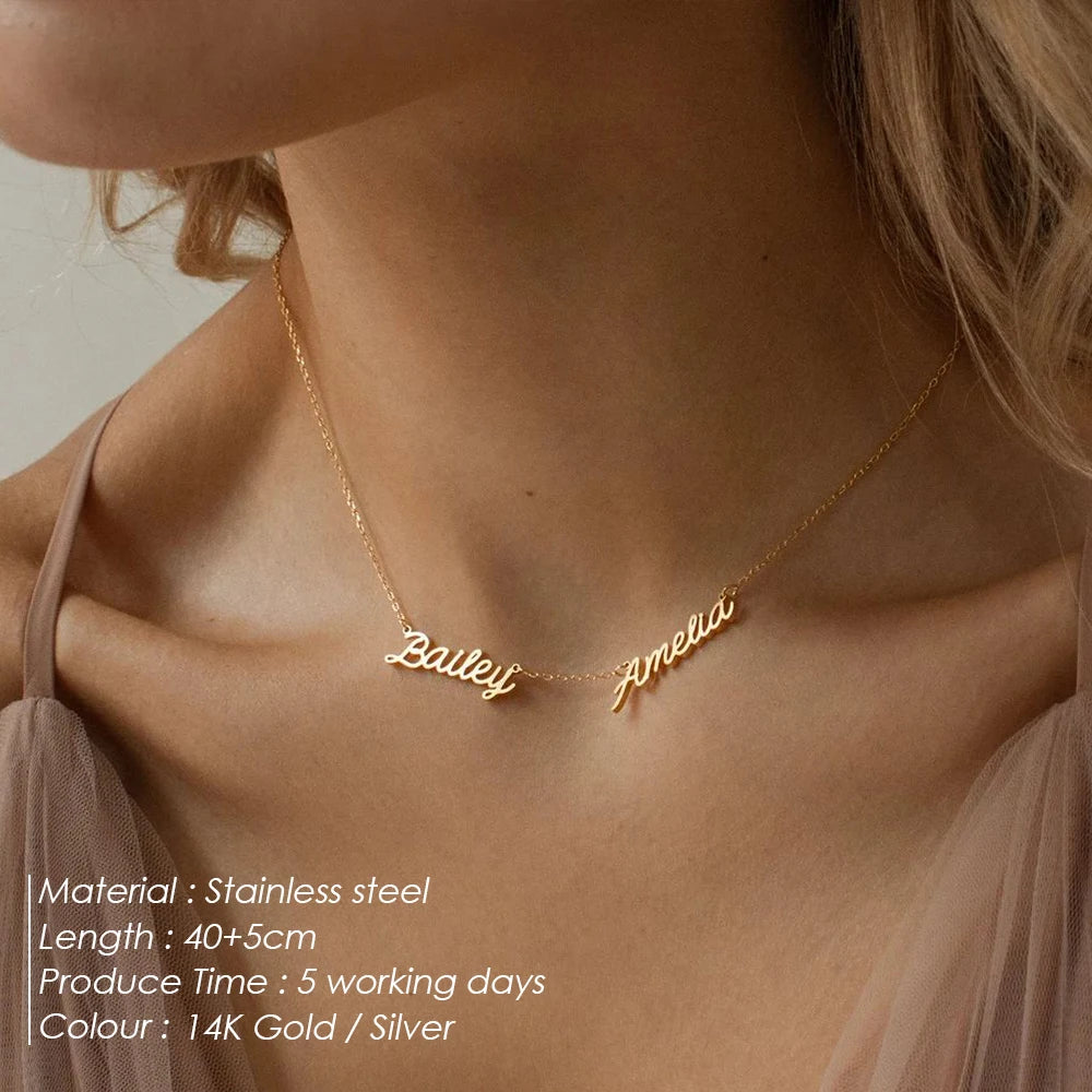 قلادة أسماء متعددة مخصّصة – تصميم أنيق بطابع عائلي راقٍ