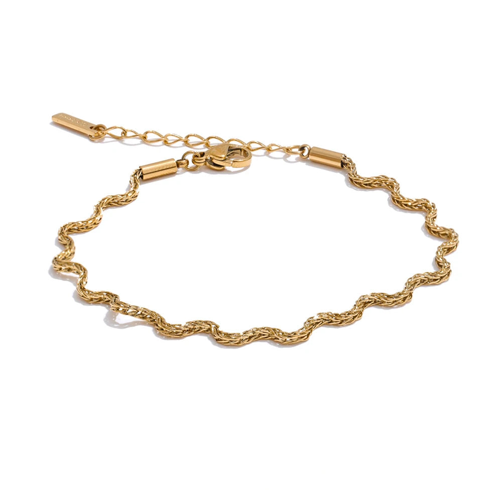 Modern Chic Chain Bracelet 