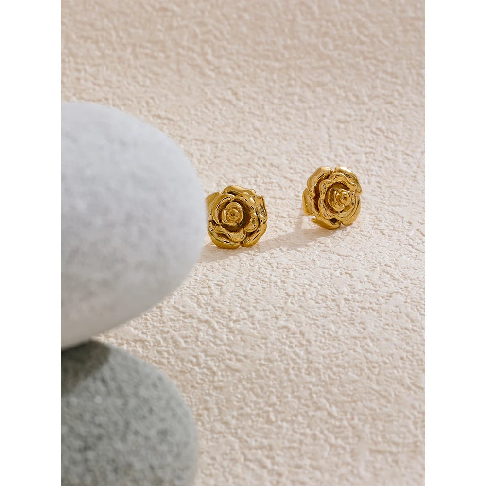 small rose earrings 